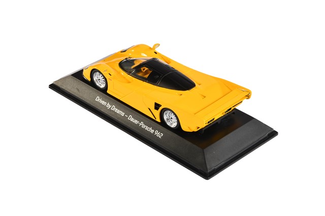 Porsche 962 Jochen Dauer, yellow/black, Spark, scale 1:43