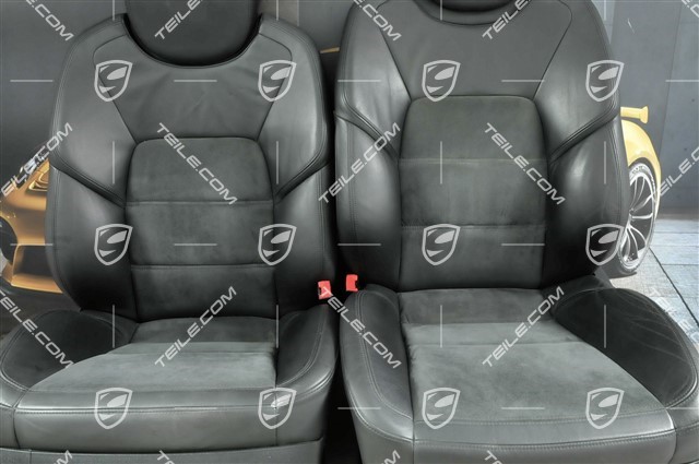 GTS Sport seats, black leather + Alcantara®, in mint condition, set L+R