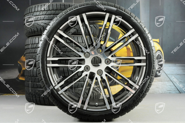 20" Winterräder Satz "Turbo", Felgen 8,5J x 20 ET51 + 11J x 20 ET56 + Pirelli Winterreifen 245/35 R20 + 295/30 R20, mit RDK-Sensoren