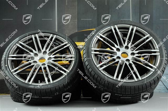 20" Winterräder Satz "Turbo", Felgen 8,5J x 20 ET51 + 11J x 20 ET56 + Pirelli Winterreifen 245/35 R20 + 295/30 R20, mit RDK-Sensoren