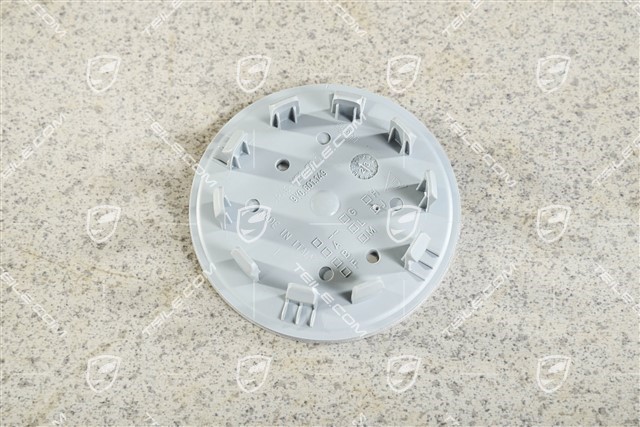 Hub cap, concave, crest monochrome