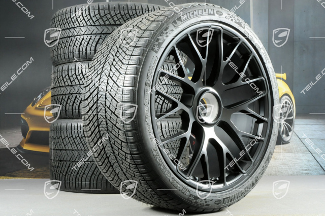 20" Turbo S Zentralverschluss Winterräder Satz für Turbo S, Felgen 8,5J x 20 ET51 + 11J x 20 ET59 + Michelin Pilot Alpin PA4 Winterreifen 245/35 R20+295/30 R20, RDK-Sensoren, schwarz seidenmatt