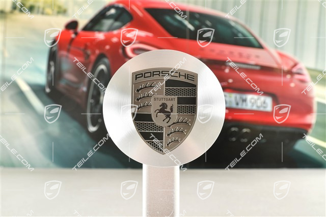 Hub cap, concave, emblem in Rhodium