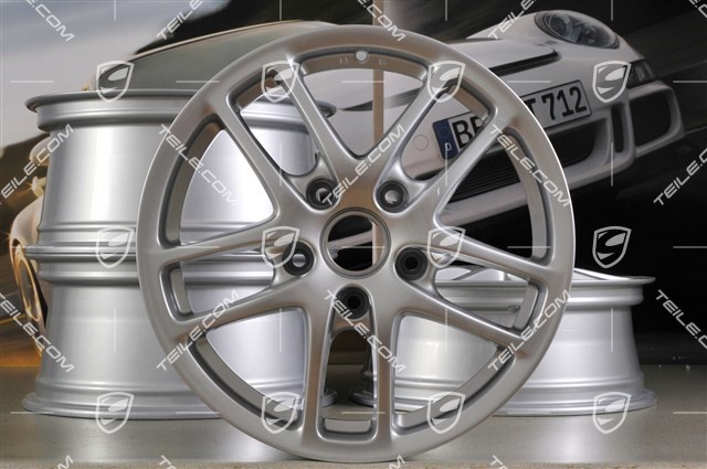 17-inch Cayman wheel set, front 6,5J x 17 ET55 + rear 8J x 17 ET40