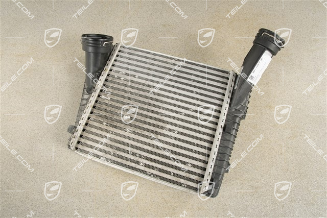 Charge air cooler / intercooler, 3.0 Diesel, TDI,  a little damaged, R