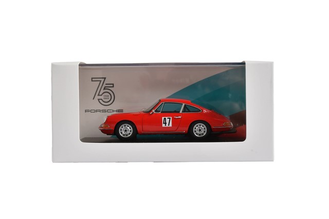 Porsche 911 2.0 Eberhard / Mahle, Driven by Dreams, 75Y, Spark, red, scale 1:43