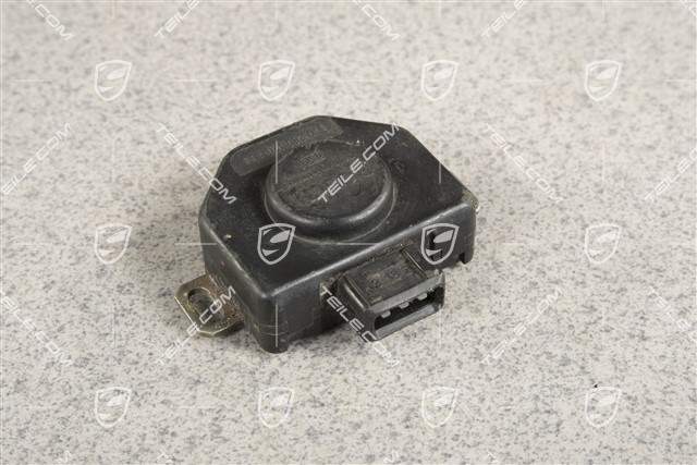 Throttle valve switch