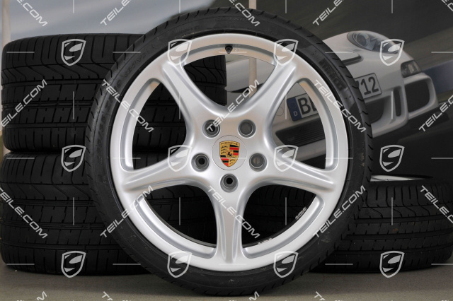 19" Sommerräder Satz, Carrera Classic, Felgen 8J x 19 ET57 + 11J x 19 ET67 + Reifen 235/35 ZR19 + 295/30 ZR19