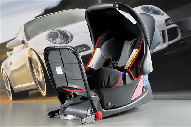 Kindersitz Baby Seat Isofix G0+ 0-13kg / 0-9 Monate, inkl. Basisträger