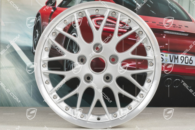 18-inch Sport Classic II wheel, 8J x 18 ET52