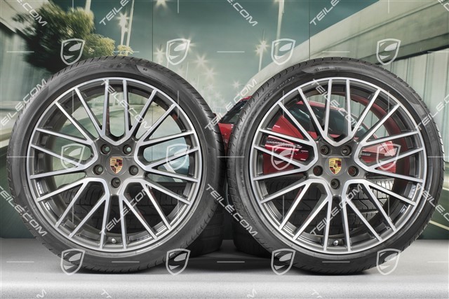 22" koła letnie Cayenne Coupé RS Spyder, komplet, felgi 10J x 22 ET48 + 11,5J x 22 ET52 + opony letnie Pirelli P Zero 285/35 R22 + 315/30 R22, z czujnikami ciśnienia
