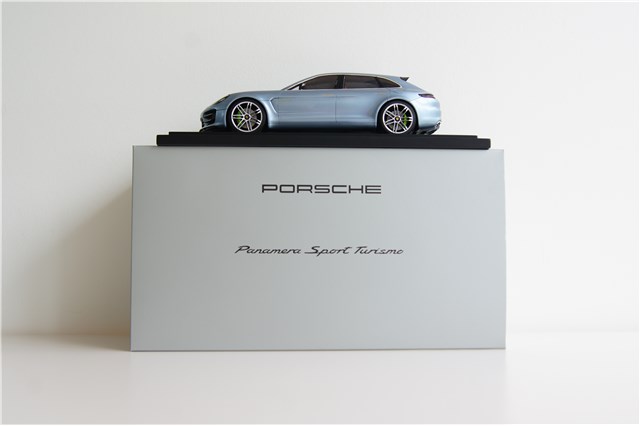 Modellauto Panamera Sport Turismo Konzeptstudie, 1:18