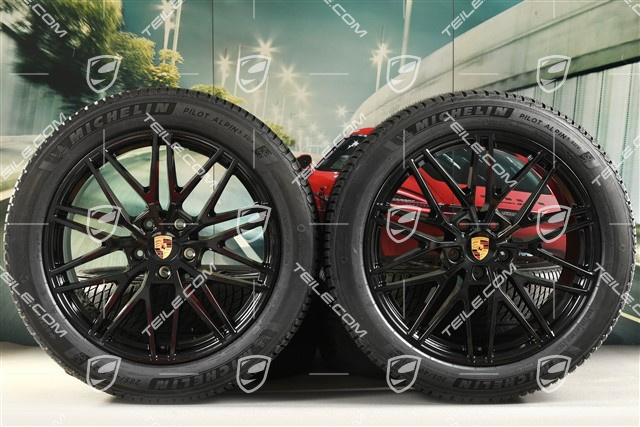 21-inch RS Spyder Design winter wheel set, rims 9,5J x 21 ET46 + 11,0J x 21 ET58 + Michelin winter tyres 285/45 R21 + 305/40 R21, with TPMS, black high gloss