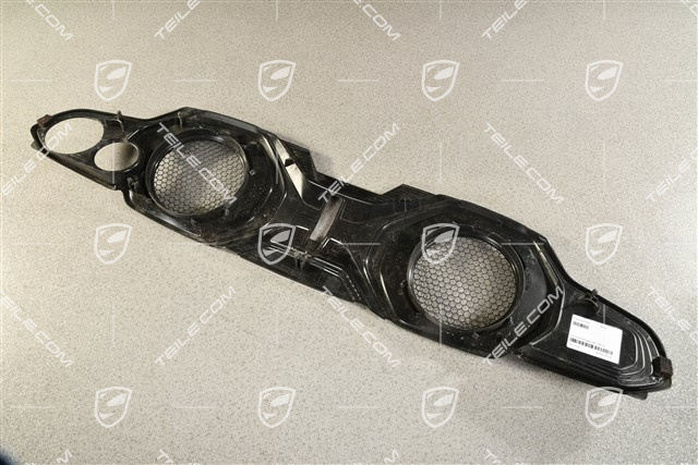 3,8L Turbo S, Engine cover