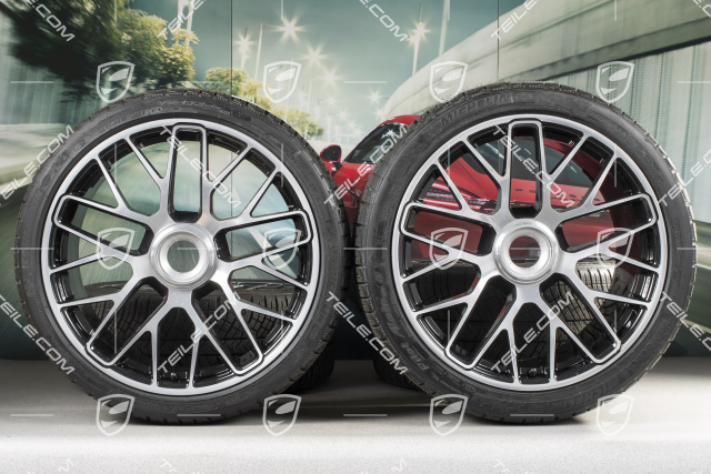 GT3 20" winter wheels  "Turbo S" central locking, 9J x 20 ET51 + 11J x 20 ET59 + NEW Michelin winter tyres 245/35 R20+295/30 R20, TPMS.