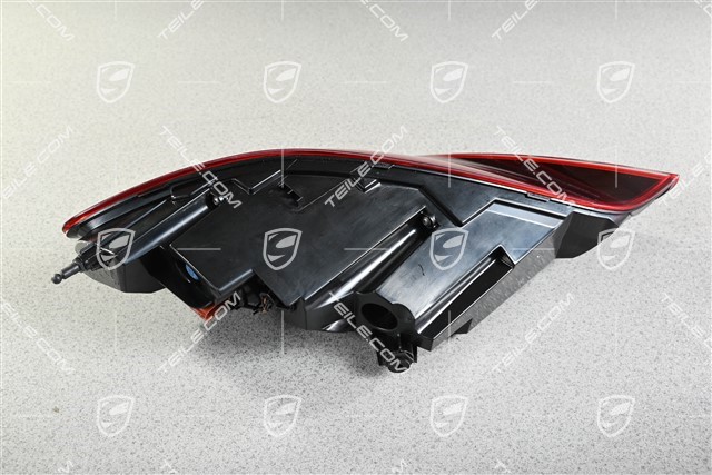 Rear light, GT4/Spyder, R