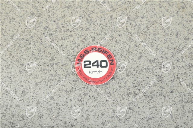 Sticker Top speed / maximum speed sticker on winter tires Sticker Top speed / maximum speed sticker on winter tires