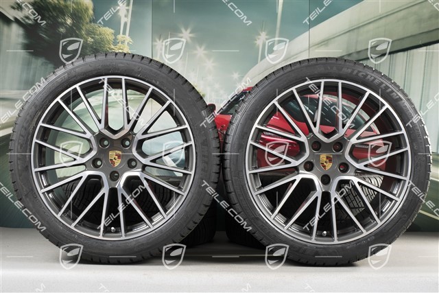 21-inch Cayenne COUPÉ RS Spyder winter wheel set, rims 9,5J x 21 ET46 + 11,0J x 21 ET49 + Michelin Pilot Alpin 5 275/40 R21 + 305/35 R21, with TPMS