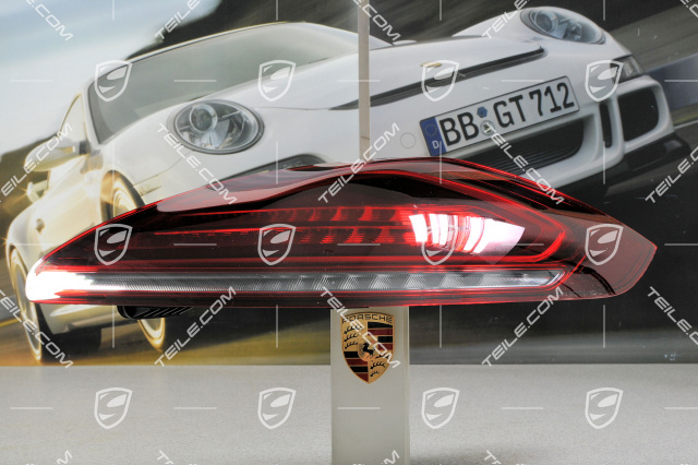 Rear light black-red, facelift, set (L+R)