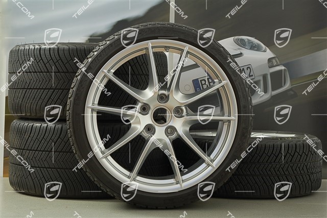 20" Komplet kół zimowych Carrera S (III) , felgi 8,5J x 20 ET51 + 11J x 20 ET52 + opony zimowe Michelin 245/35 ZR20 + 295/30 ZR20, z czujnikami ciśnienia