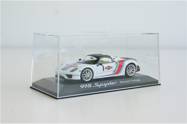 ミニカー 1/43 Porsche 918 Spyder Weissach Paket TEILE.COM | 918 Spyder 