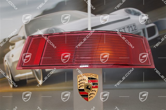 Rear light, R