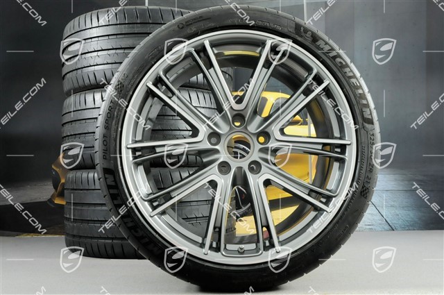 21-inch Panamera Exclusive Design summer wheel set, rims 9,5J x 21 ET71 + 11,5J x 21 ET69 + Michelin summer tires 275/35 ZR21 + 325/30 ZR21, with TPM, for Turbo S E-Hybrid
