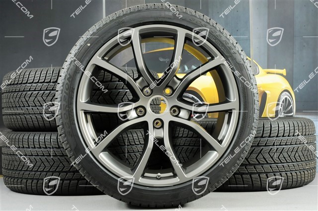 21-inch Cayenne Exclusive Design winter wheel set, rims 9,5J x 21 ET46 + 11,0J x 21 ET58 + Pirelli winter tyres 275/40 R21 + 305/35 R21, with TPMS, Platinum Satin Matt