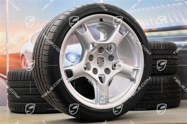 19-inch Carrera S summer wheel set, wheels 8J x 19 ET57 + 11J x 19 ET51 + tyres 235/35 ZR19 + 305/30 ZR19