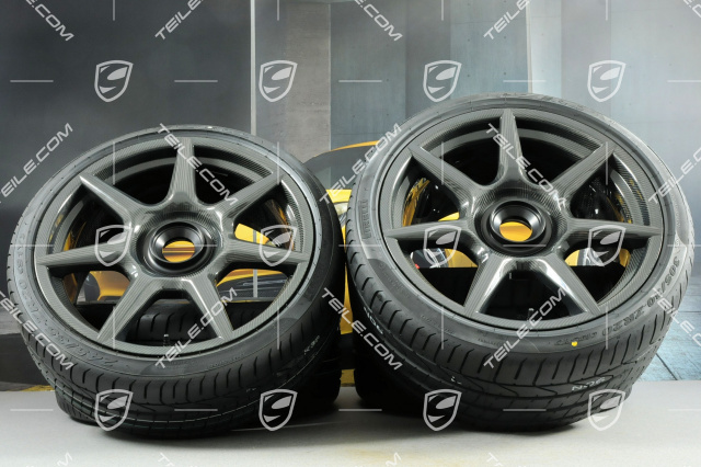 20" 911 Turbo Carbon summer wheel set, wheel rims 9J x 20 ET51 + 11,5J x 20 ET56 + summer tires 245/35 R20 + 305/30 R20, with TPMS