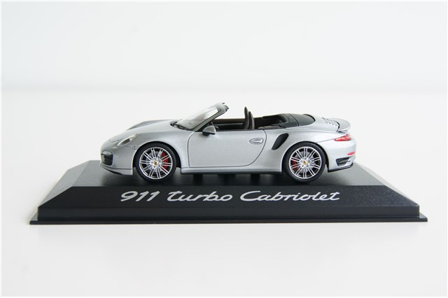 Porsche 911 Turbo (991) Cabriolet, 1:43