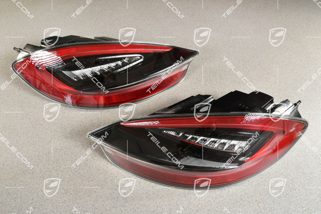 Rear lights, black-red (darkened), set, L+R