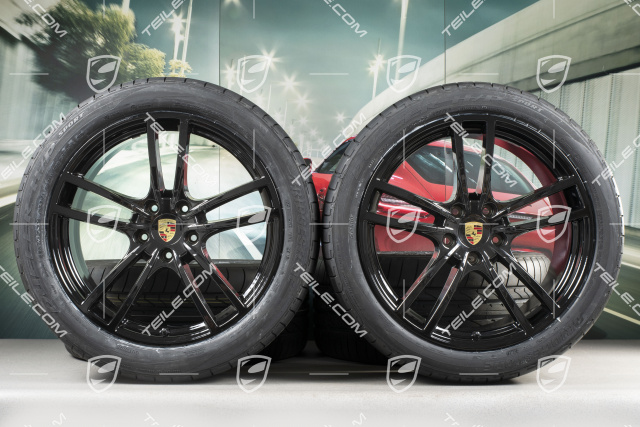 21-inch Cayenne Turbo Design summer wheel set, rims 9,5J x 21 ET46 + 11,0J x 21 ET58 + Bridgestone Dueler H/P Sport summer tyres 285/40 R21 + 315/35 R21, with TPMS, black high gloss