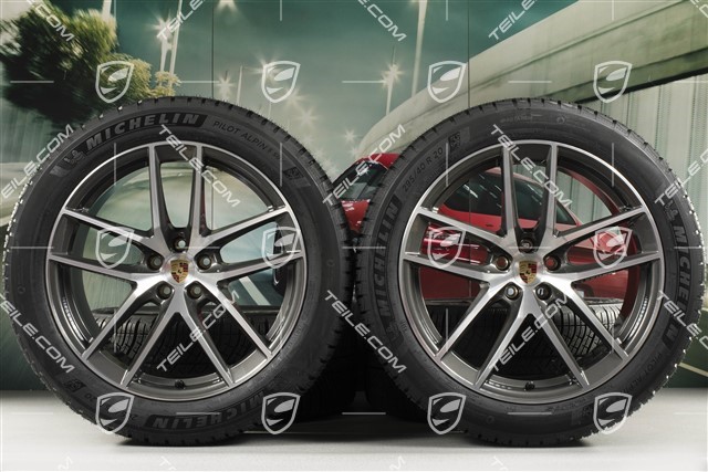 20-inch "Macan S" winter wheels set, rims 9J x 20 ET26 + 10J x 20 ET19, Michelin winter tyres 265/45 R 20 + 295/40 R 20, titanium dark/burnished, with TPMS