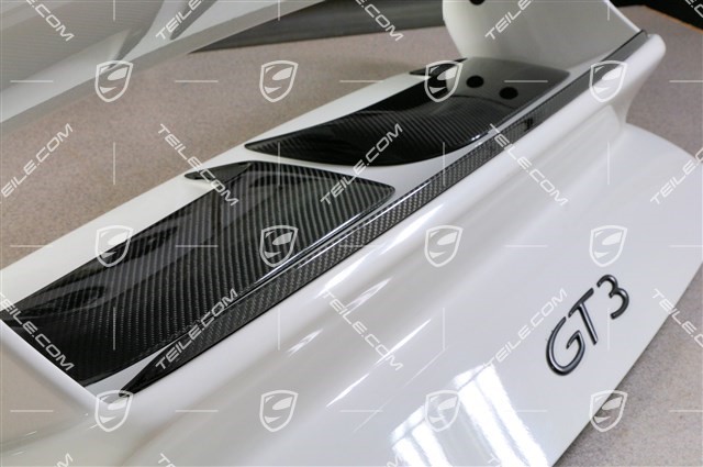 Carbon lip spoiler for GT3 rear lid (Gurney Flap), made from carbon, clear finish
