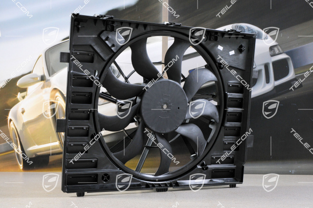 Air duct with fan, V8 / V8 Biturbo / Diesel