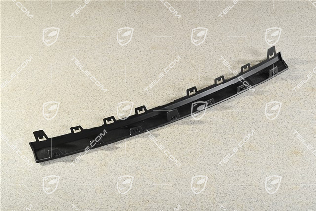 Cover upper, black matte
