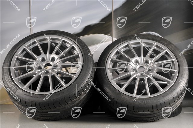 20-inch Panamera Sport summer wheel set, 2 x 9,5J x 20 ET 65 + 2 x 11,5 J x 20 ET 63, Michelin summer tyres 255/40 ZR20 + 295/35 ZR20 with TPM