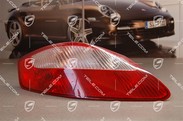 Rear light housing (without bulb socket), red/white, L