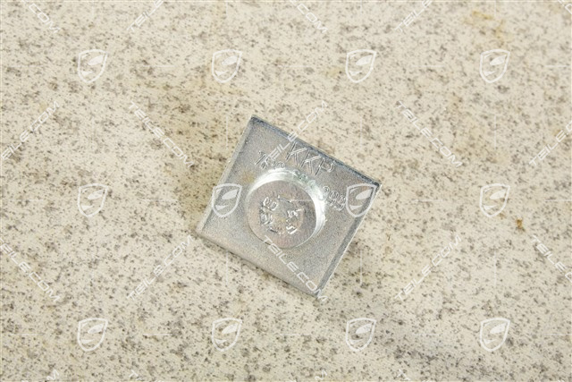 Threaded bracket