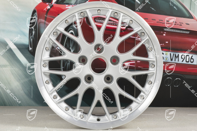 18-inch Sport Classic II wheel, 10J x 18 ET65