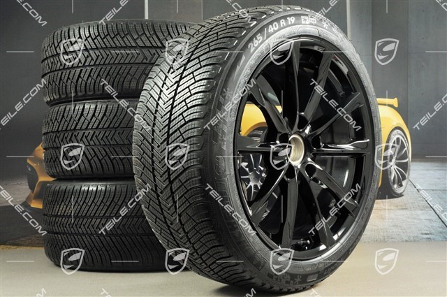19-inch Boxster S winter wheels set, rims 8J x 19 ET57 + 10J x 19 ET45 + NEW Michelin Pilot Alpin 4 winter tires 235/40 R19 +265/40 R19, in black high gloss
