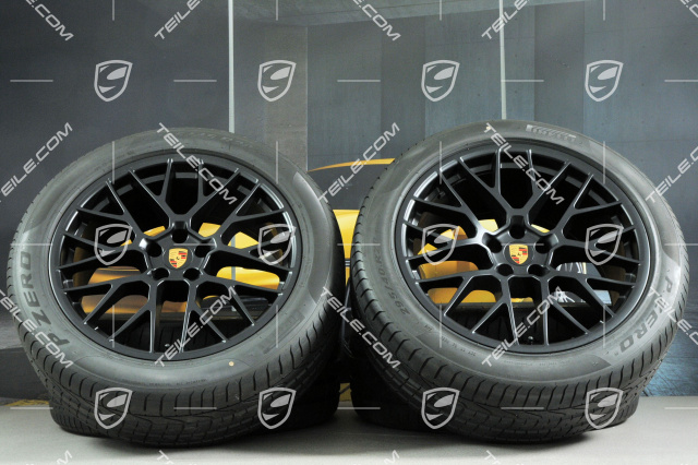 20" "RS Spyder Design" in Schwarz (seidenglanz), Sommerräder Satz, Felgen 9J x 20 ET26 + 10J x 20 ET19 + NEUE Pirelli Sommerreifen 265/45 R 20 + 295/40 R 20, mit RDK-Sensoren