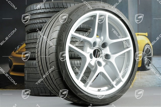 19-inch Carrera S II summer wheel set, wheels 8J x 19 ET57 + 11J x 19 ET51 + tyres 235/35 ZR19 + 305/30 ZR19