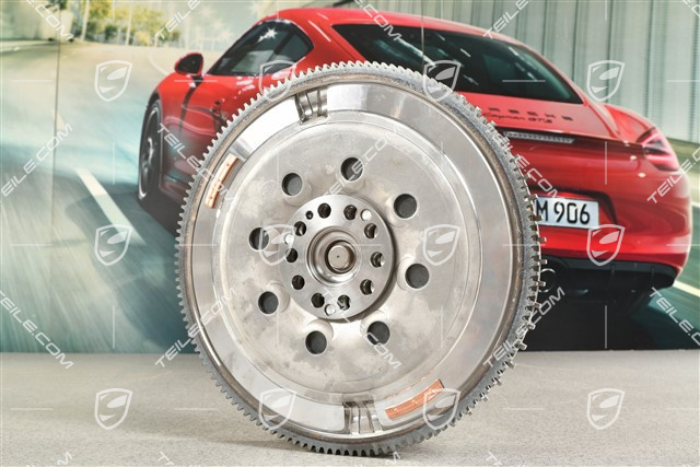 Dual mass flywheel, Spyder manual transmission