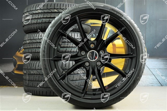 20-inch summer wheels set Carrera S IV, rims 8,5 J x 20 ET49 + 11,5 J x 20 ET56 + Pirelli summer tyres 245/35 ZR20 + 305/30 ZR20, black high-gloss, with TPMS