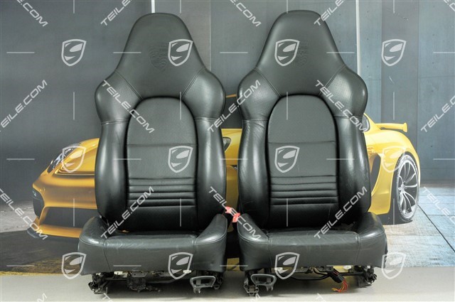 Sport seats (broad), manual adjustment, heating, leather, black, Porsche crest, lak. Backrest, set L+R