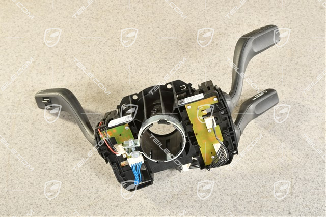 Przełącznik zespolony, ACC / spryskiwacze reflektorów,  wycieraczka tylnej szyby / multifunkcyjna kierownica