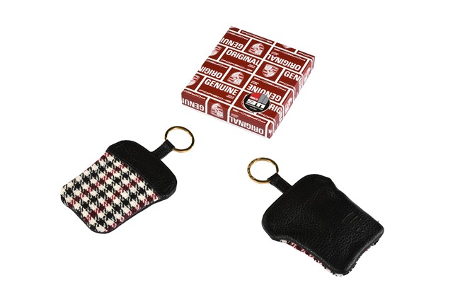 60Y 911 key pouch, anniversary edition 60 Years of 911, in a houndstooth pattern, with an embossed Porsche Crest