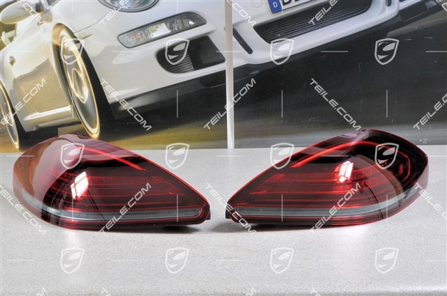Rear light black-red, facelift, set (L+R)